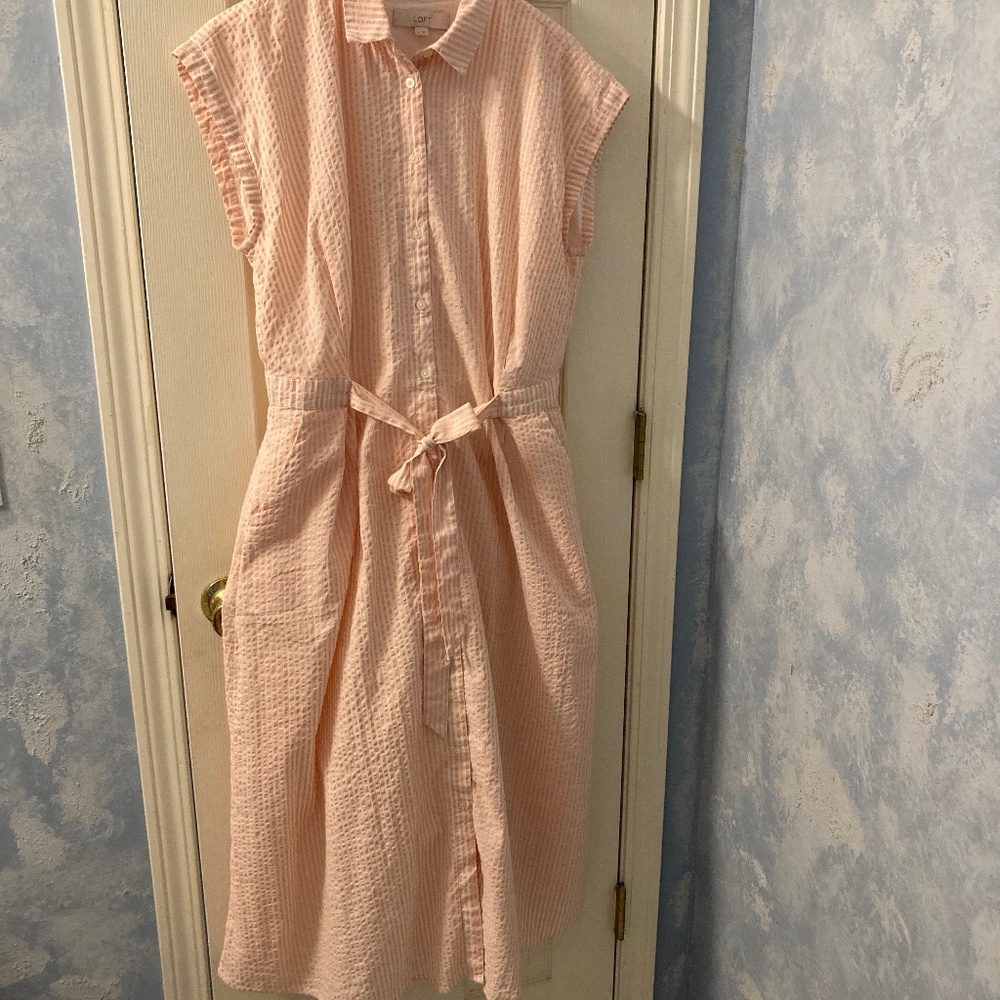 100% Cotton gingham midi sleeveless dress with cotton lining.